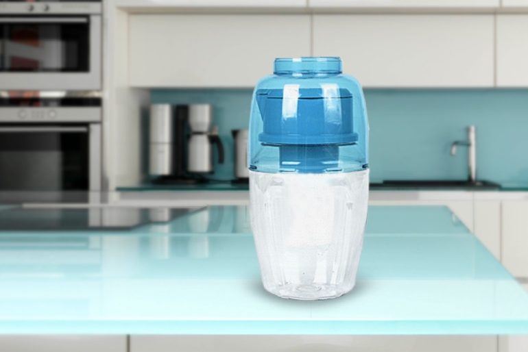 Acqua alcalina anche in viaggio? La caraffa Waterman è la risposta